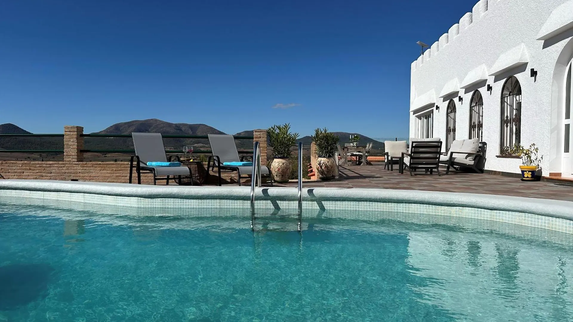 Oria Casa Fuente Del Andaluz B&B